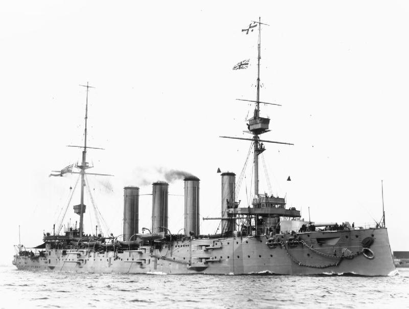 Флагман вице-адмирала К. Кредока броненосный крейсер «Гуд Хоуп»